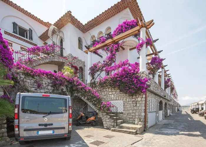 Estate4Home - Villa San Montano Massa Lubrense